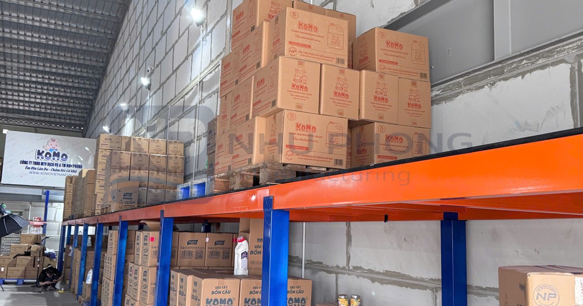 Gia Công Nước Giặt vs Tự Sản Xuất: Bài Toán Rủi Ro Sống Còn 2026